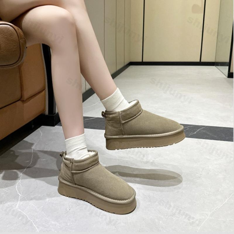 Winter Women Snow Boots 2026 Plush Warm Anti Slip Comfortable Ankle Boots Fluffy Round Toe Platform Windproof Cotton Boots