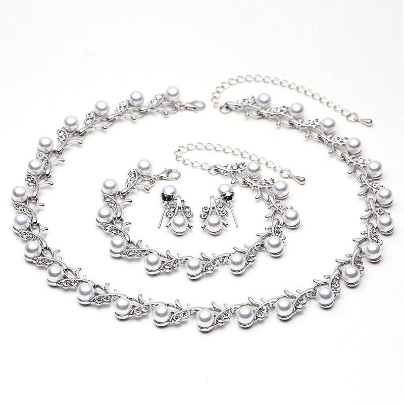 

Женские модные комплекты ожерелья со стразами, жемчужное ожерелье, серьги, браслет, комплект свадебных украшений Necklace+Earring+Bracelet серебряный