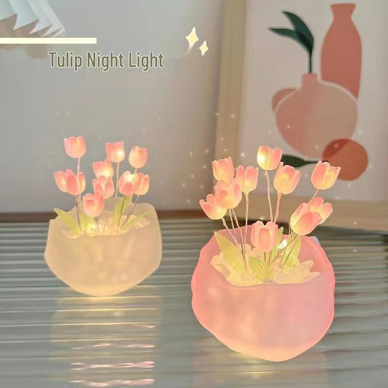 

Tulip Pumpkin DIY Lantern - Romantic Night Light for Qixi & Mid-Autumn Festivals Supplementary Material Pack [1 Random Pumpkin]