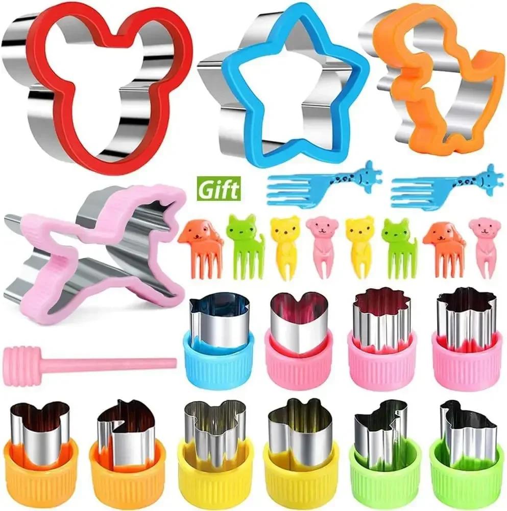 

25 Piece Sandwich Mold Set, Cartoon Fruit Printing Mold, Baking Biscuit Mold, New