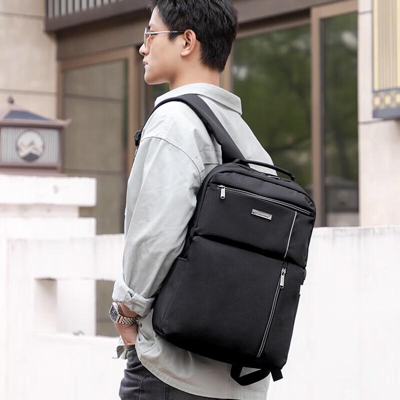 Нейлоновый рюкзак Diplomat DS-17001L