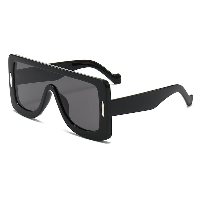 Geometric Square Fashion Sunglasses With Uv400 Protection For Summer Outings BlackFrameGrayLens