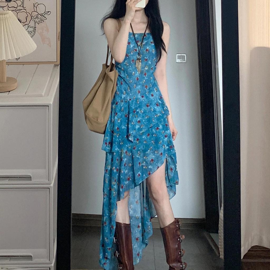 Holiday style retro floral suspender dress female design sense summer irregular long dress waist thin A-shaped skirt