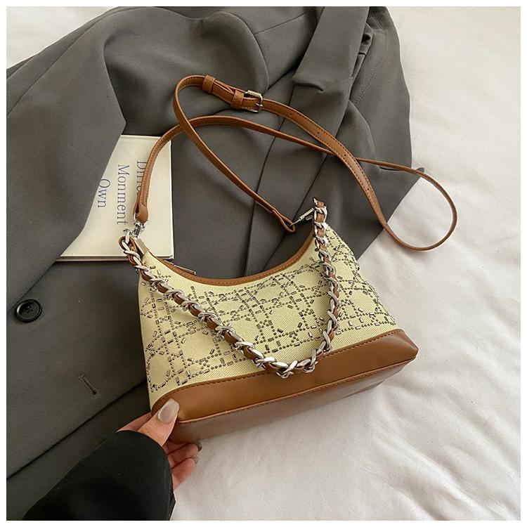 

Модная сумка ручной клади с бриллиантами, женская, 2025, новая, темпераментная, сумка-пельмень в цыганском стиле, нишевый тренд, универсальная сумка-мессенджер