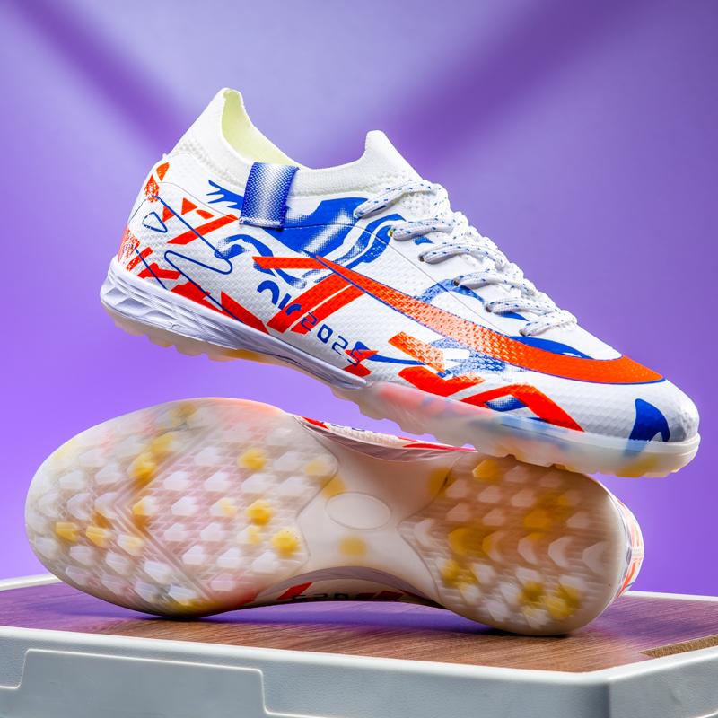 Mens Soccer Shoes New TF/FG Original Anti Slip Wear-resistant Casual Society Soccer Cleats Professional Training Football Shoes