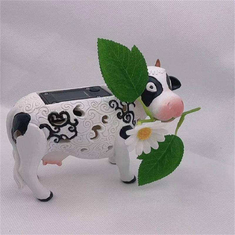 Solar Garden Lights Resin Cow LED Solar Light Color Changing Light Cow Solar Light Solar Outdoor Lights Yard Decoration