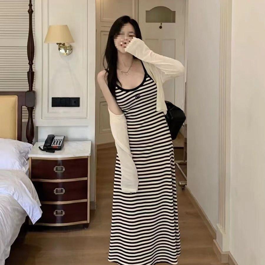 Light People Wear Pure Lust Sexy Tight Striped Dress Spice Girls Casual Low-cut Suspender Dress Women