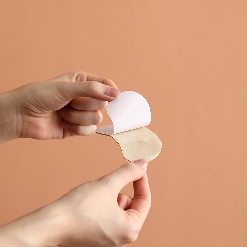 2 Paar Weiche TPE Fersenaufkleber Rutschfeste und Abriebfeste Aufkleber für Schuhe, Polster für Hohe Absätze zum Verhindern des Herausrutschens