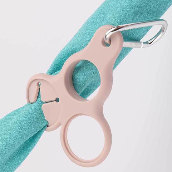 Water Bottle Hanging Buckle Drink Bottle Holder with Carabiner 3 Holes Design Compact Size Portable Silicone Water Bottle Buckle