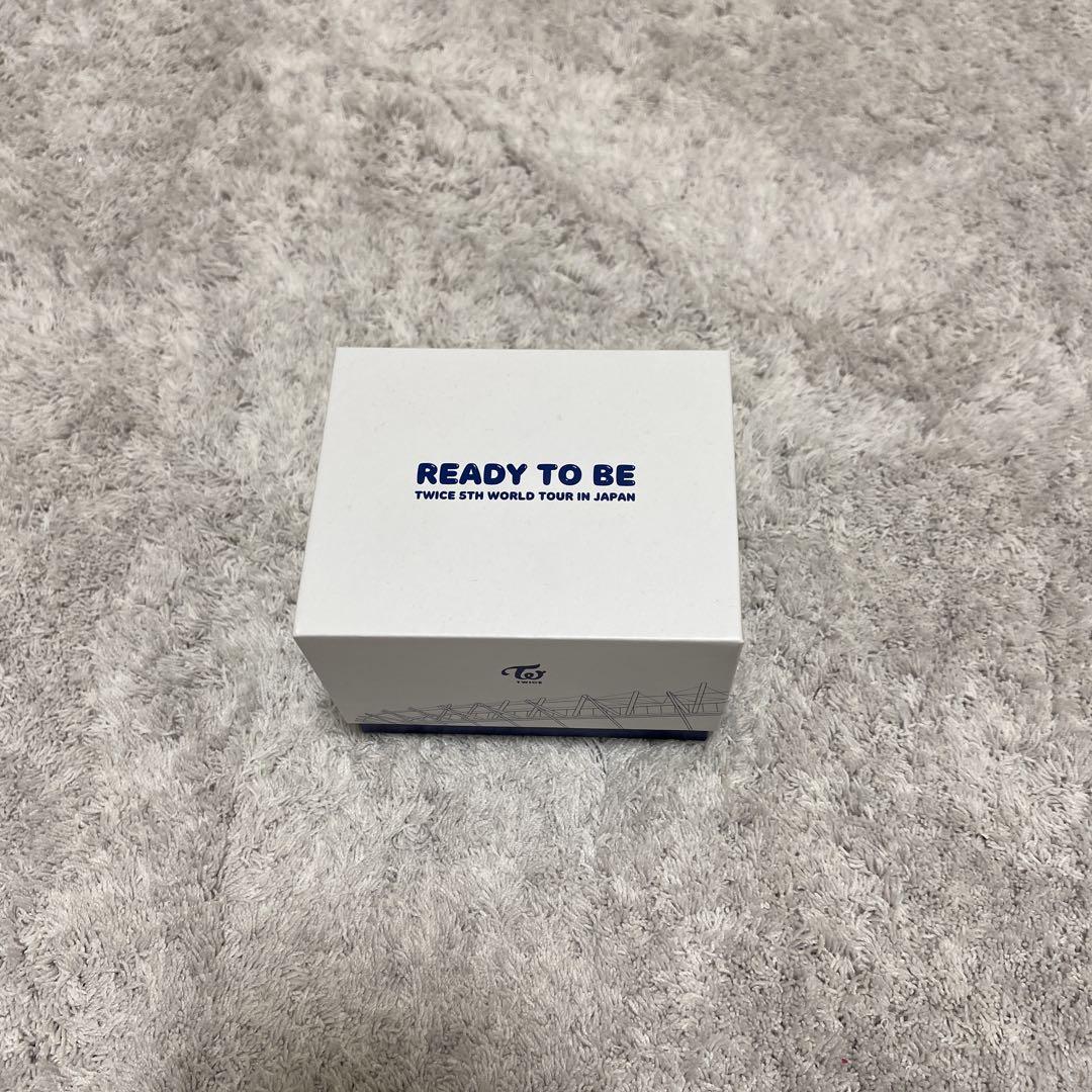 

[USED] TWICE LRGHT STRAP