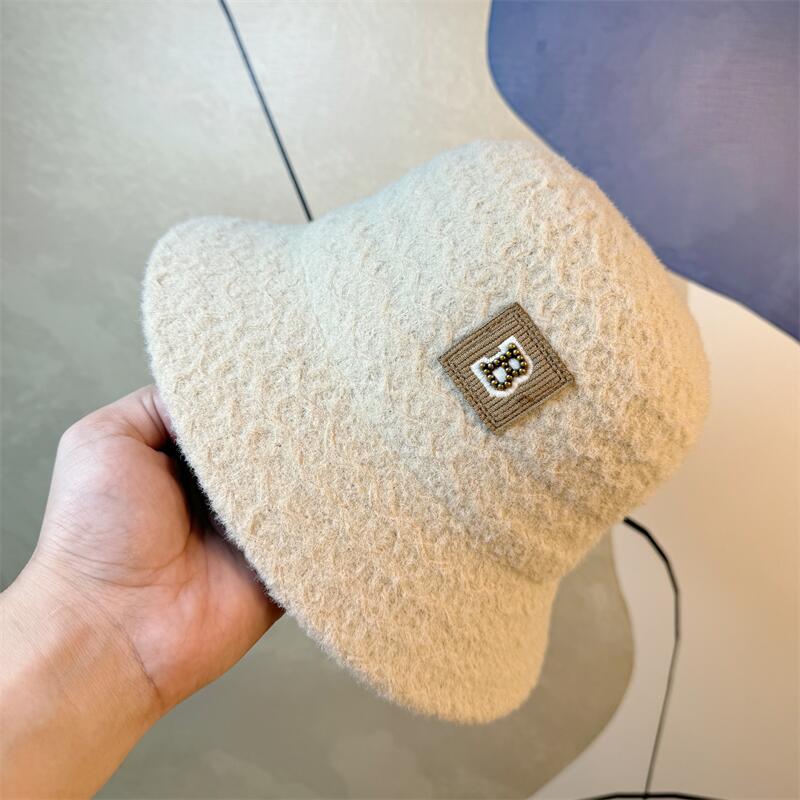 Versatile Fisherman Hat for Autumn and Winter Feminine and Fashionable Bucket Hat Foldable Warm and Windproof In Winter