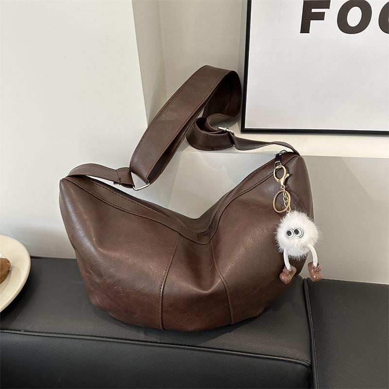 Niche Design Simple and Fashionable Underarm Bag for Women New Korean Style Commuter One-shoulder Handbag