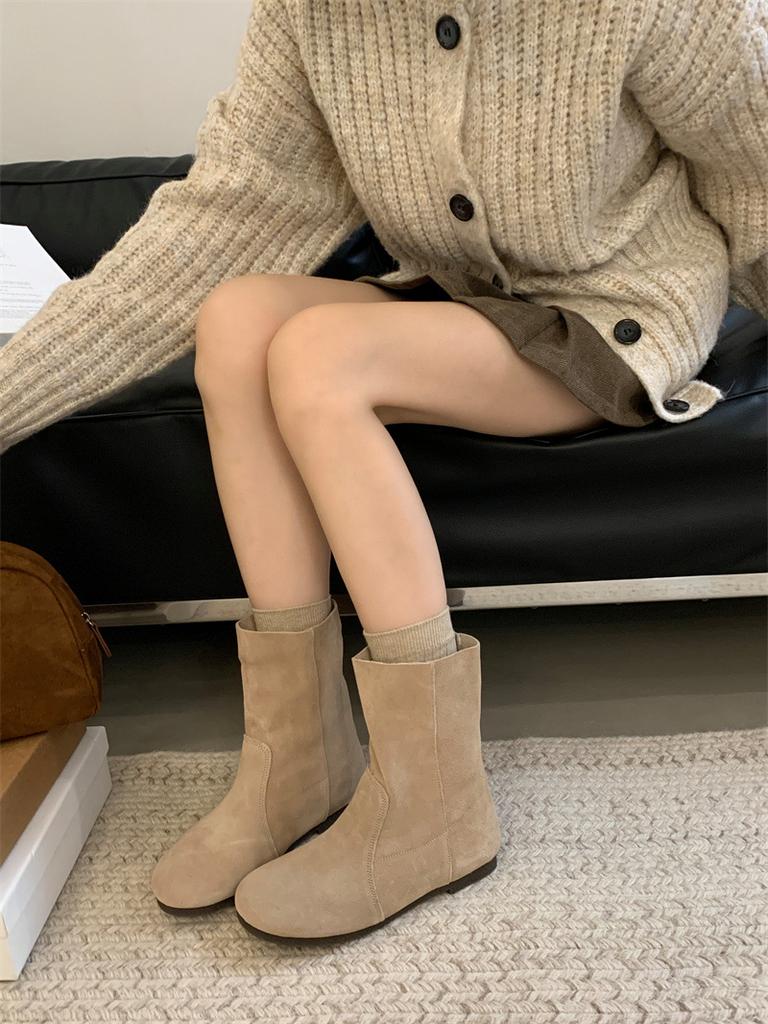 Autumn and Winter Round Head Short Boots Women's 2025 New Soft-soled Flip Fur Boken Two-wear Boots Martin Boots