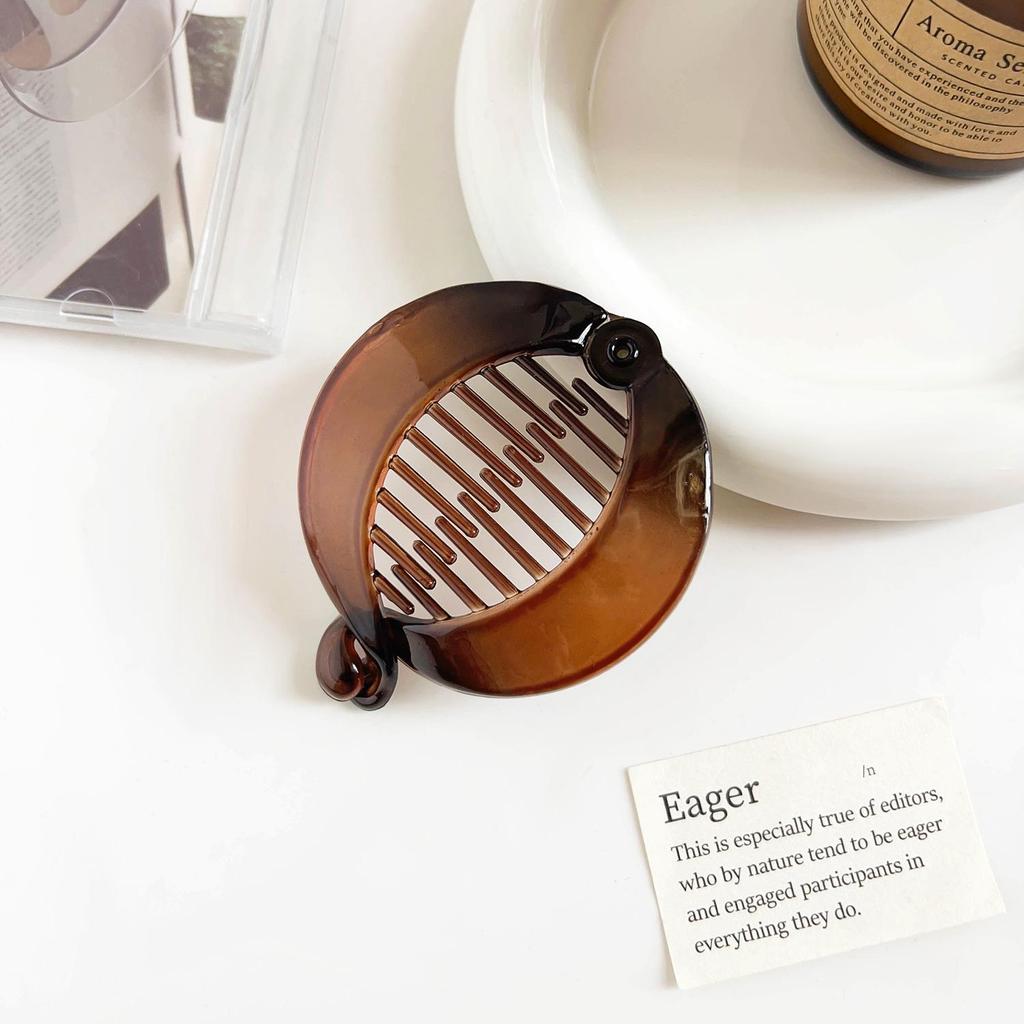 Pinza a Pesce Temperamentale Antiscivolo Satinata con Denti - Accessorio per Capelli Monocolore per Coda di Cavallo, Frangia e Acconciature Raccolte.