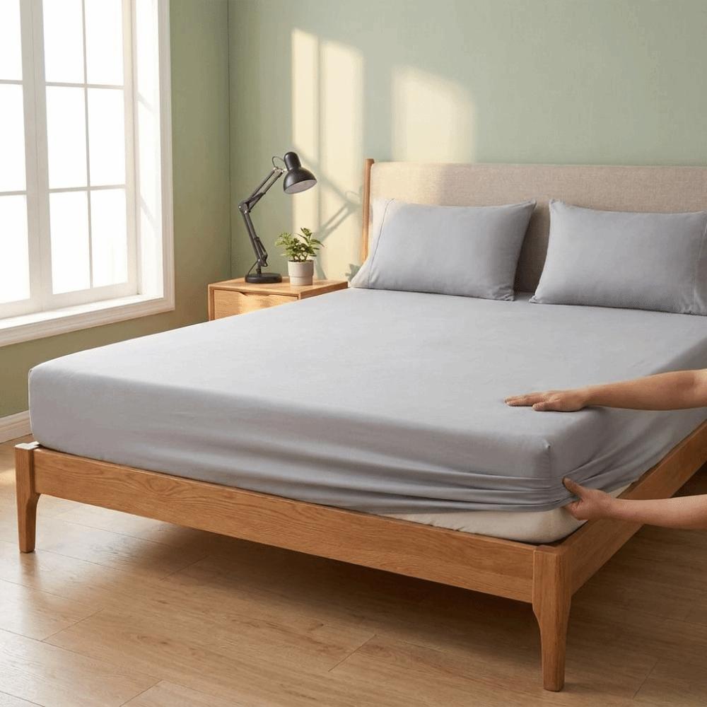 Non-slip Solid Color Mattress Cover Skin-friendly Urinary Barrier Bed Sheet Bed Cover  Elderly