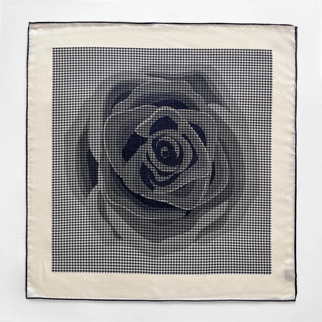 Summer New Silk Scarf Classic Plaid Rose Silk Wool Mixed Imitation 61cm Chinese Square Scarf Variety Silk Scarf Shawl