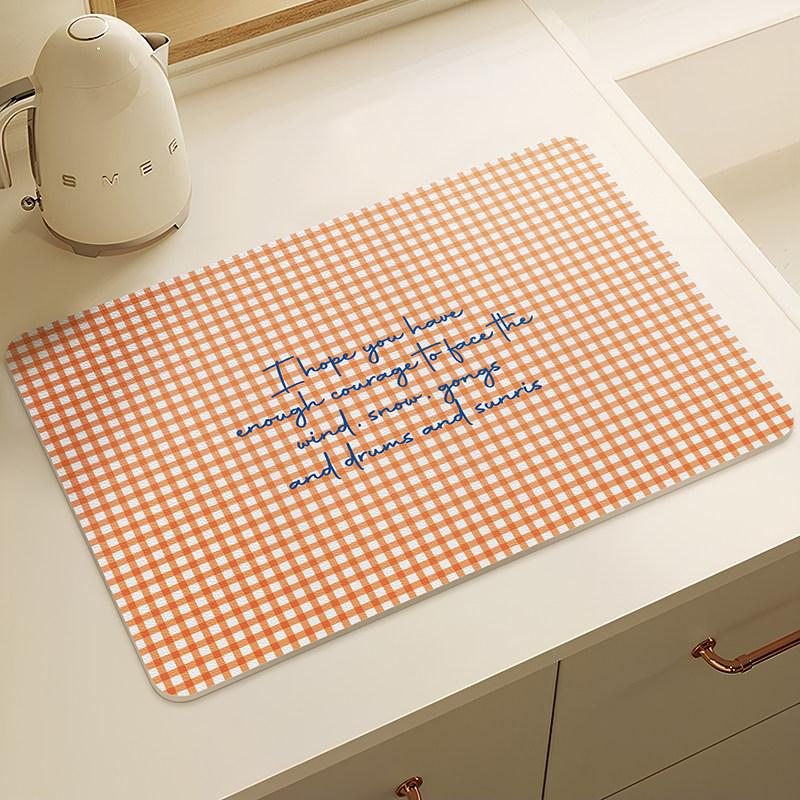 Fresh Green Yellow Plaid Placemat Heart Print Waterproof Non Slip Heat Resistant Dining Table Decor Desk Pad Kitchen Mat