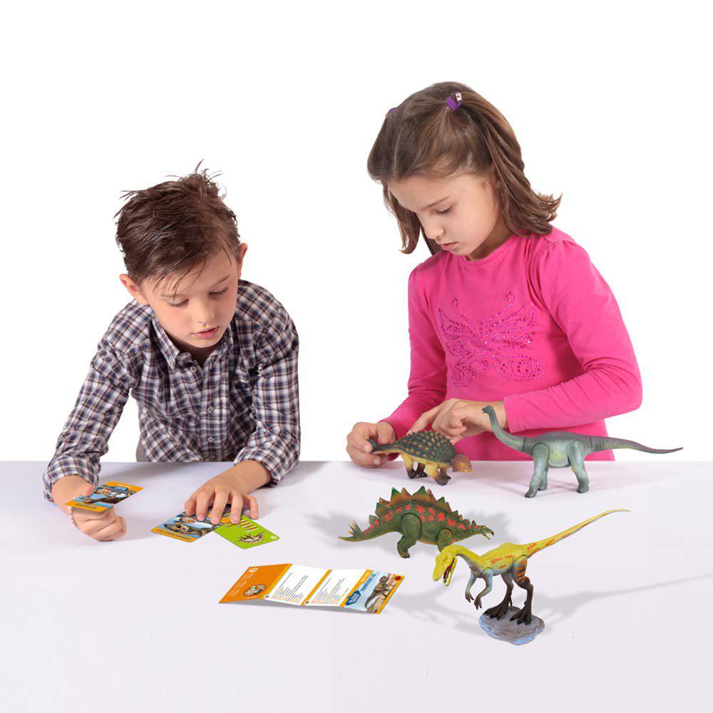 Geoworld Moving Dinosaur Figure Tyrannosaurus Rex, Approx. 24cm Long, CL1516K (Authentic Product)