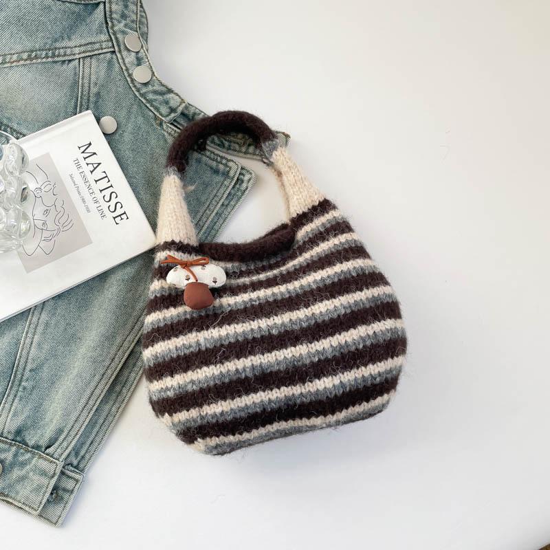 

New retro small mushroom bag with one shoulder and large capacity storage bag cute Mori stripes casual коричневий