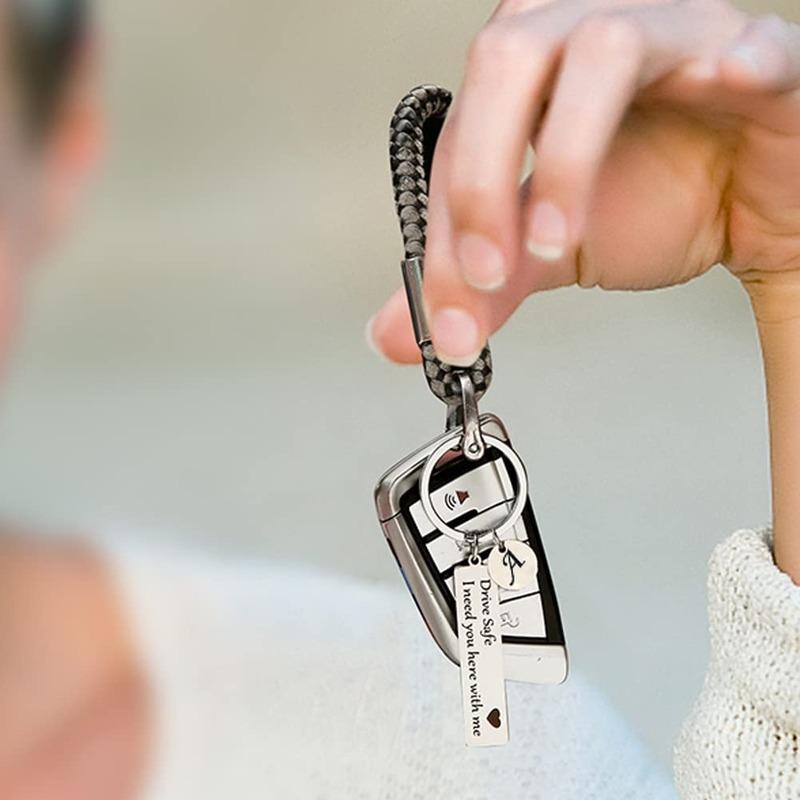 Custom Drive Safe Keychain A-Z 26 Initials Chain Men Women Engraved Stainless Steel Keychain Birthday Father's Day Keyring Gift
