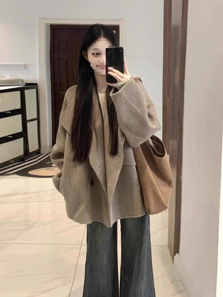 Korean Chic Hepburn Woolen Coat - Women's Mid-Length Suit Collar Jacket for Autumn/Winter