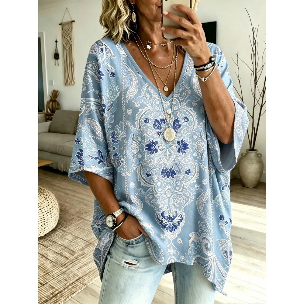 Plus Size Women's Bohemian Paisley Floral Print Oversized V-Neck T-Shirt, Dolman Sleeve Short Loose Casual Top