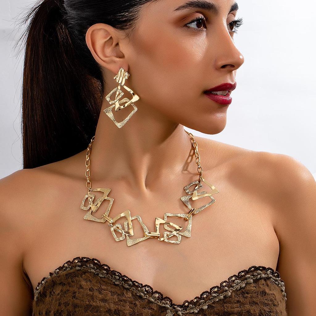 Chic Geometric Earrings & Necklace Set with Unique Design