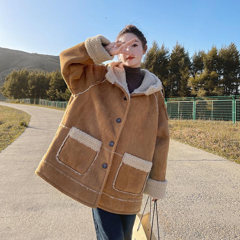 Moteriškas ėriuko vilnos ir zomšos derinys, medvilninis paltas, naujas, sutirštintas, su integruotu kailiu, medvilninė striukė