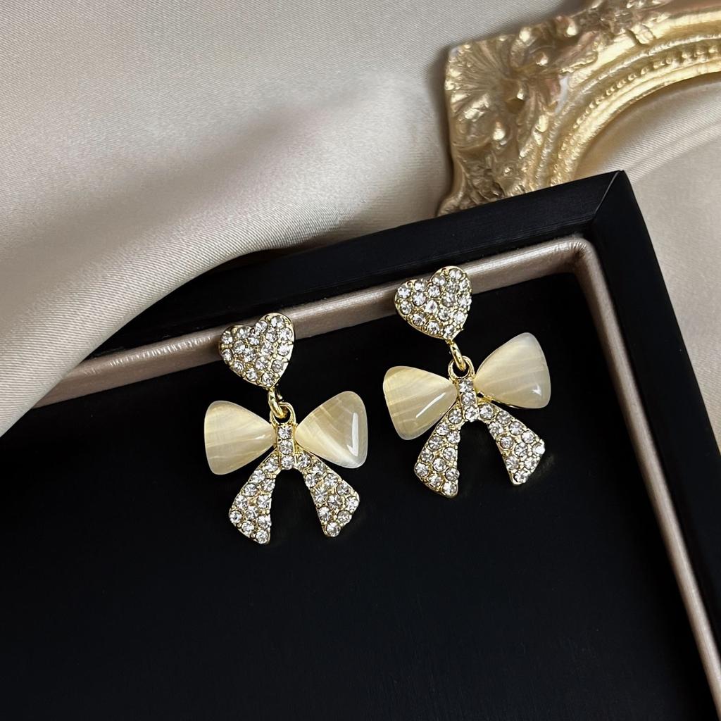 S925 silver needle opal stud earrings femininity geometric love premium earrings ins style Korean earrings collection