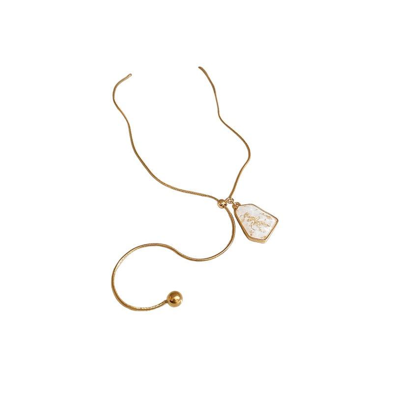 Gold Plated Irregular Round Pendant Necklaces for Women Luxury High-end Adjustable Necklace Fashion Charm Jewelry Daily Wear
