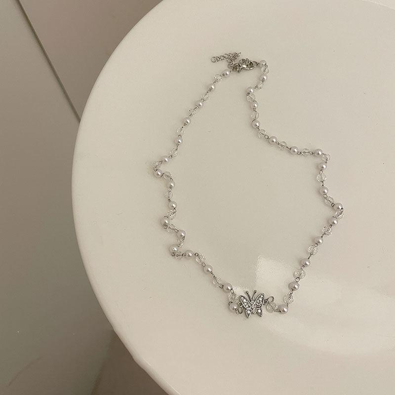 Sweet super fairy small fresh butterfly pearl necklace female~ Mori girl heart crystal pearl collarbone chain jewelry
