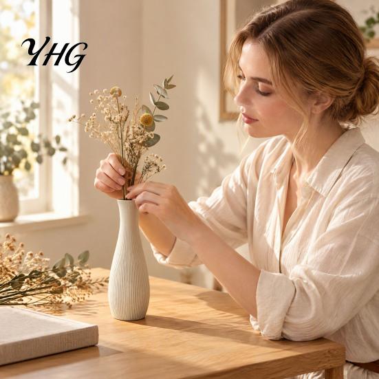 Handmade Style Vase for Floral Arrangements 3D Printed Ribbed Vase, Modern Minimalist Flower Container Dried and Flowers Artificial Flowers,