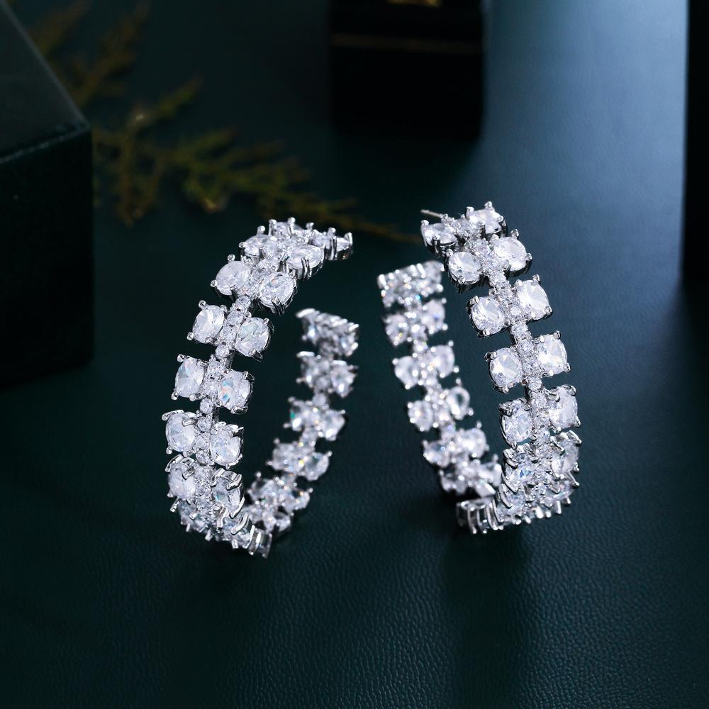 Needle Light Luxury Celebrity Style C-Shaped Earrings Dinner Dress With Loop Earrings