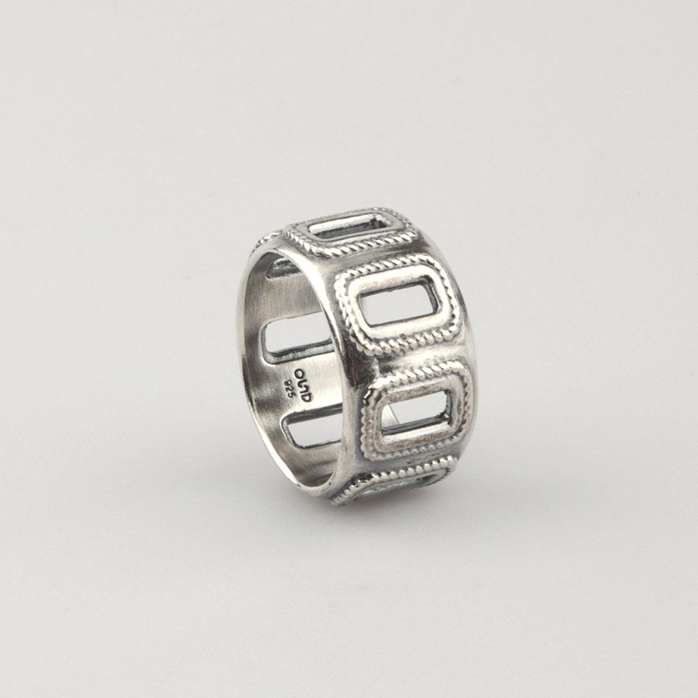 Ound Colosseum Vintage Bold Silver Ring (Type A)