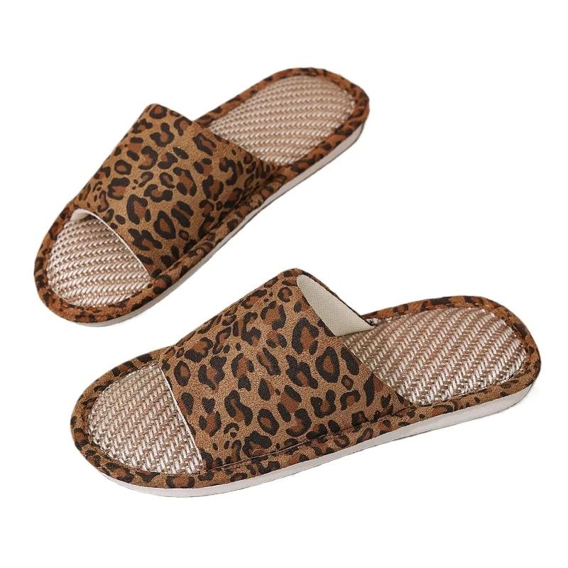 Fashion 2025 New Hot Sale Women’s Home Slippers Round Toe Leopard Flat with Sandal for Plus Size Light Comfortable Daily Casual Slippers