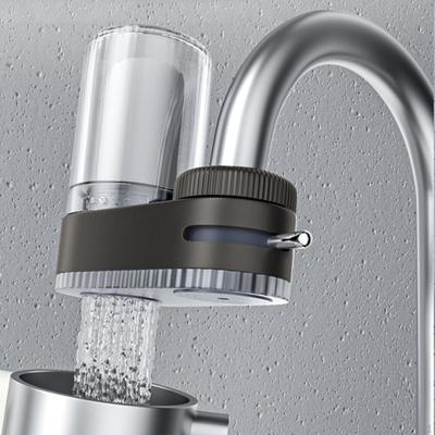 -Filtr wody z filtrami wymiennymi. Łatwy w montażu, zmywalny system doprowadzania wody do zlewu kuchennego