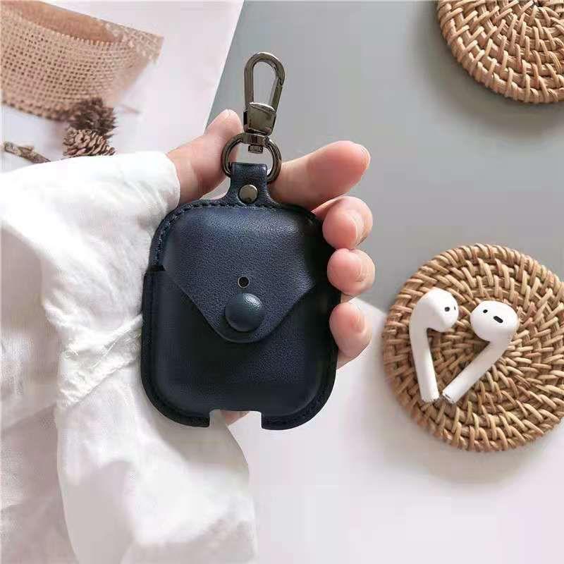 

Чехол для наушников Apple AirPods 1-2 поколения, деловой защитный Bluetooth-чехол, чехол для AirPods из мягкой кожи, классный, устойчивый к падениям Dark blue airpods1-2 generation Neutral