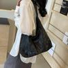 Stylish Retro Commuter Shoulder Bag For Women Spacious Pu Tote Bag For Daily Use