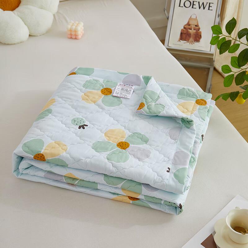BGM-B2506 Green Floral Anti-Mite Comforter