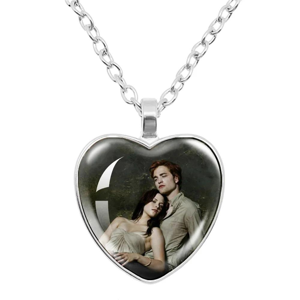 Twilight Movie Necklace Vampire Bella Edward Jacob Renesmee Character Glass Heart Pendant Necklace Men Women Jewelry Gift