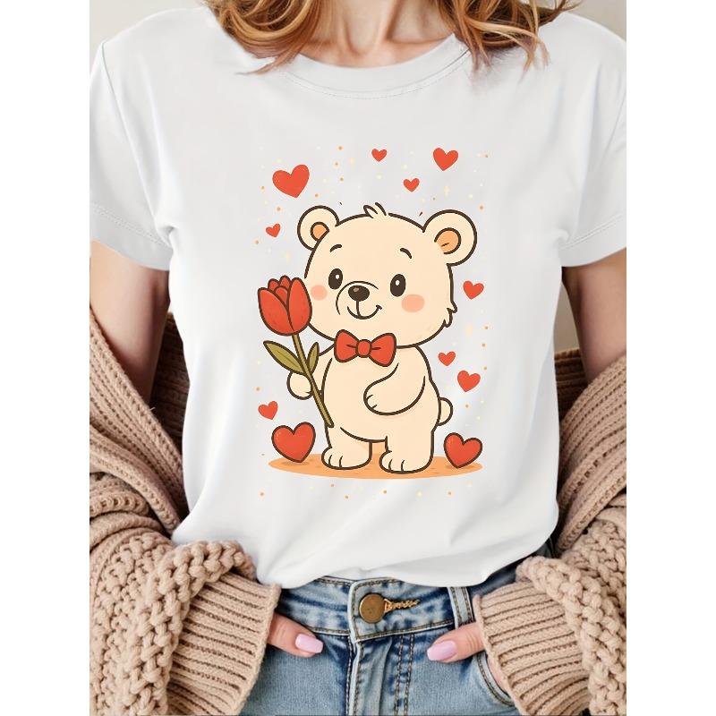 

This Stylish Short-Sleeve Top Features a Cute Bear Holding a Red Rose, Part of a Charming Series of Prints. It Is Made from Soft S белый