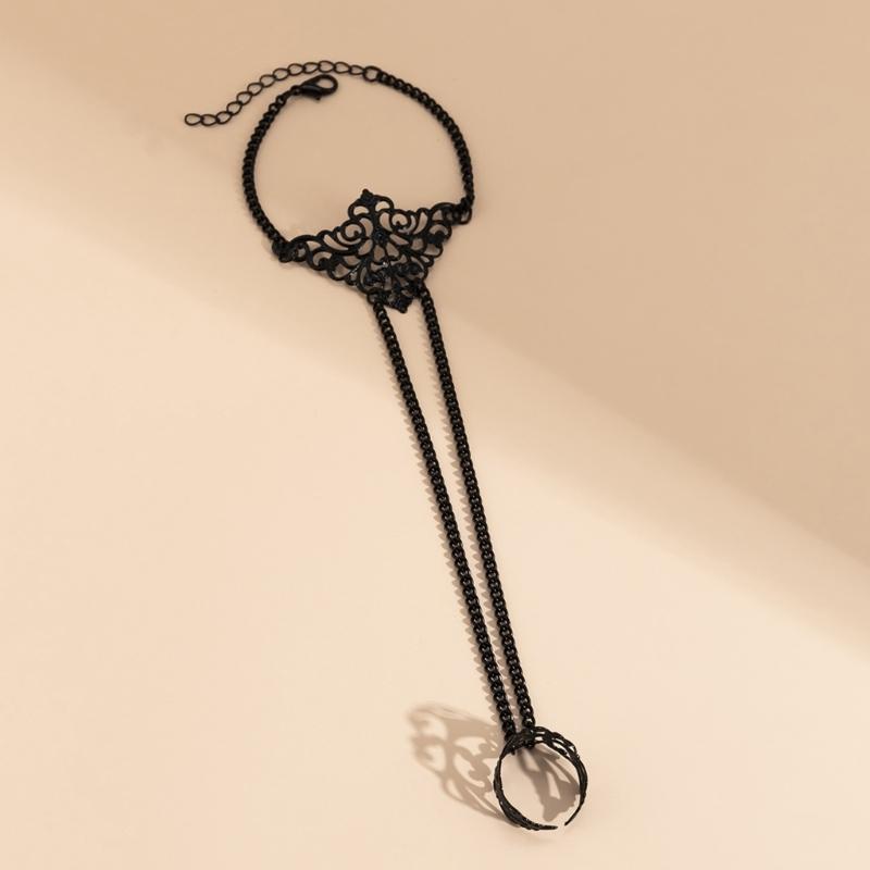 Punk Chain Link Wrist and Fingers Bracelets for Women Gothic Charm Hand Chains Jewelry Fashion Bracelets Accessories