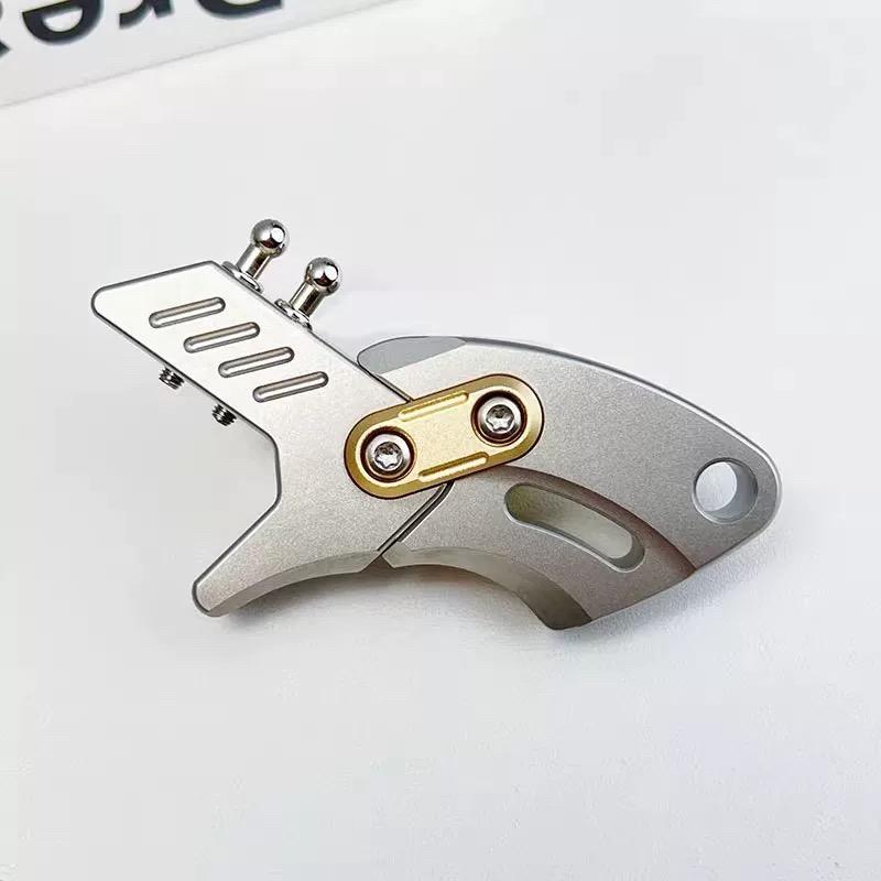 EDC Decompression Tool Composite Fingertip Gyro Ratchet Is A Decompression Tool Used To Maintain Focus and Relieve Anxiety