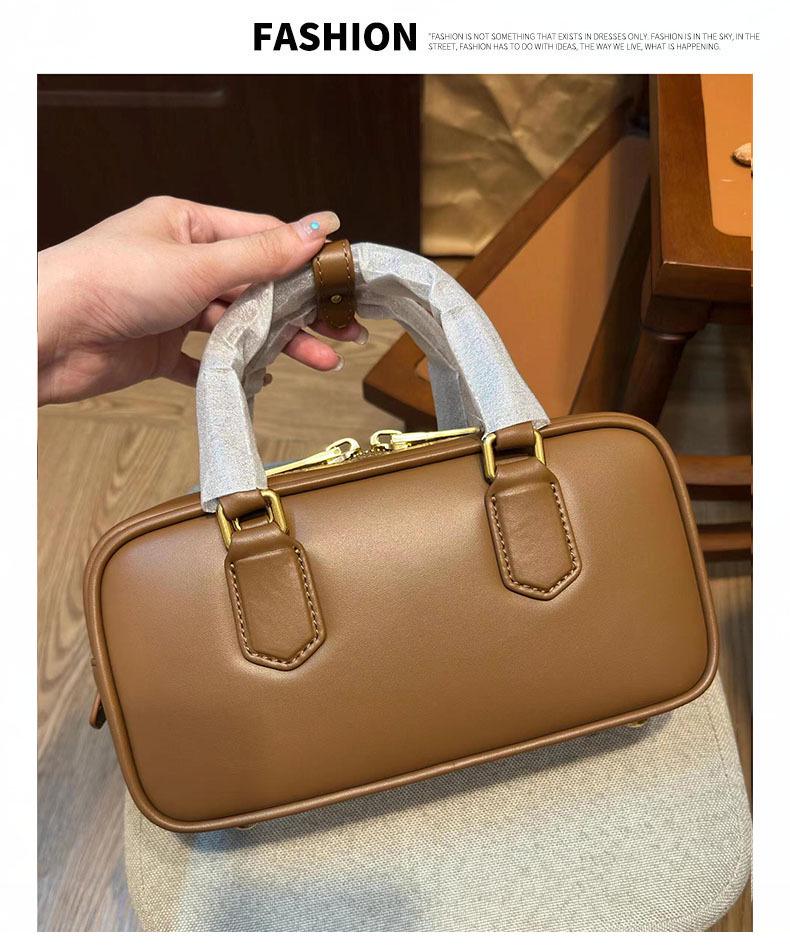 Zhang Yuanying Style Women's Fashionable Versatile Large Capacity Boston Pillow Handbag