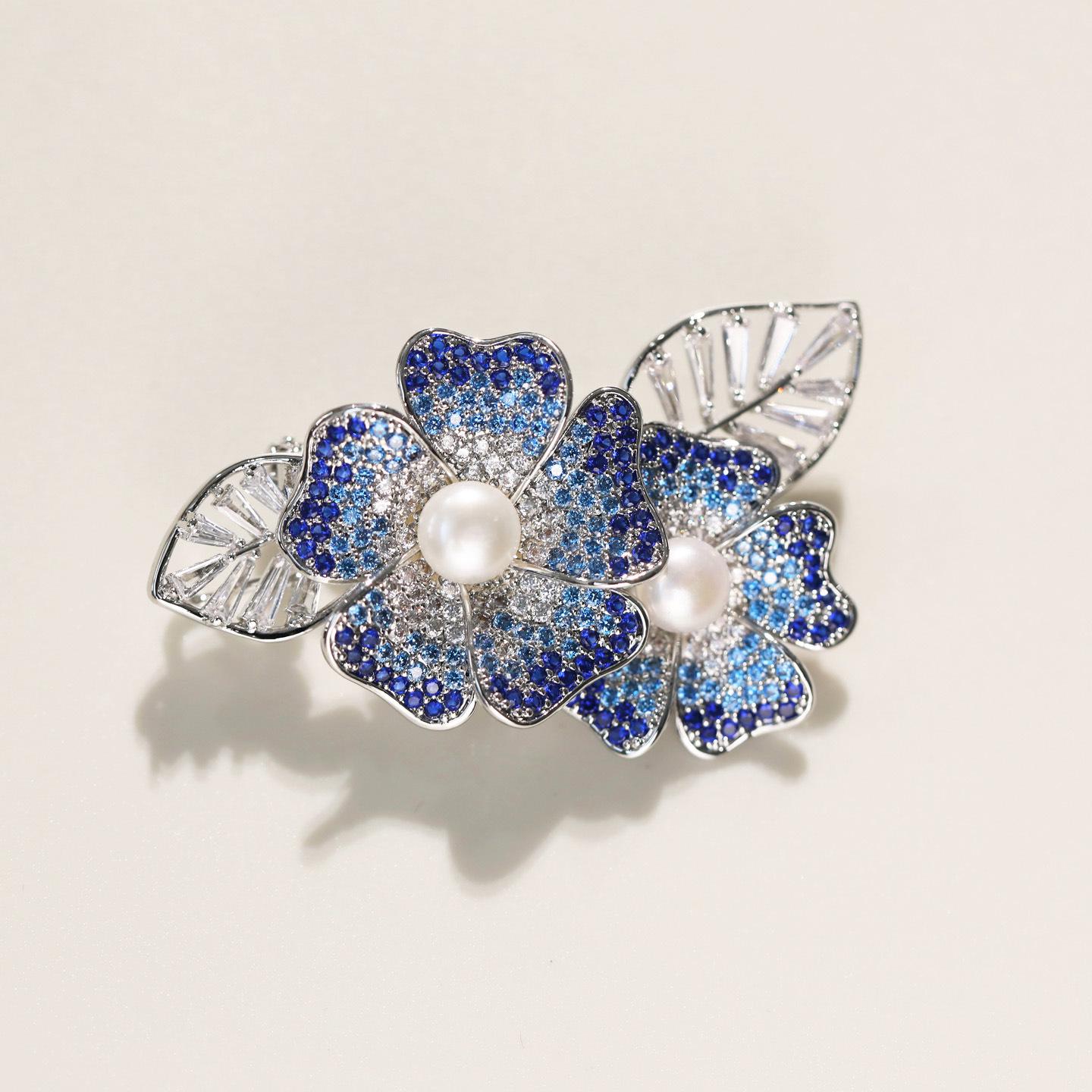 Elegant Women s Luxury Copper Zircon & Freshwater Pearl Flower Brooch