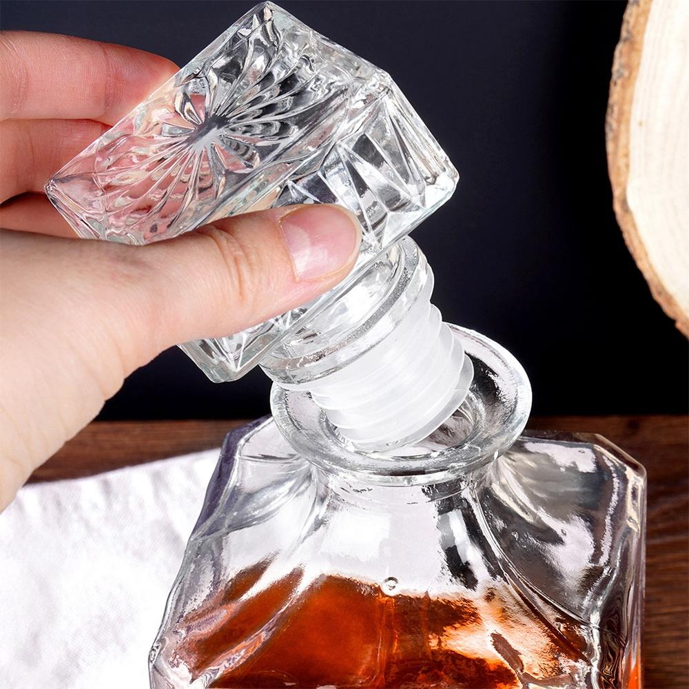 Alcohol Gift Set: Carafe, Whiskey Glasses, Drink Bottle