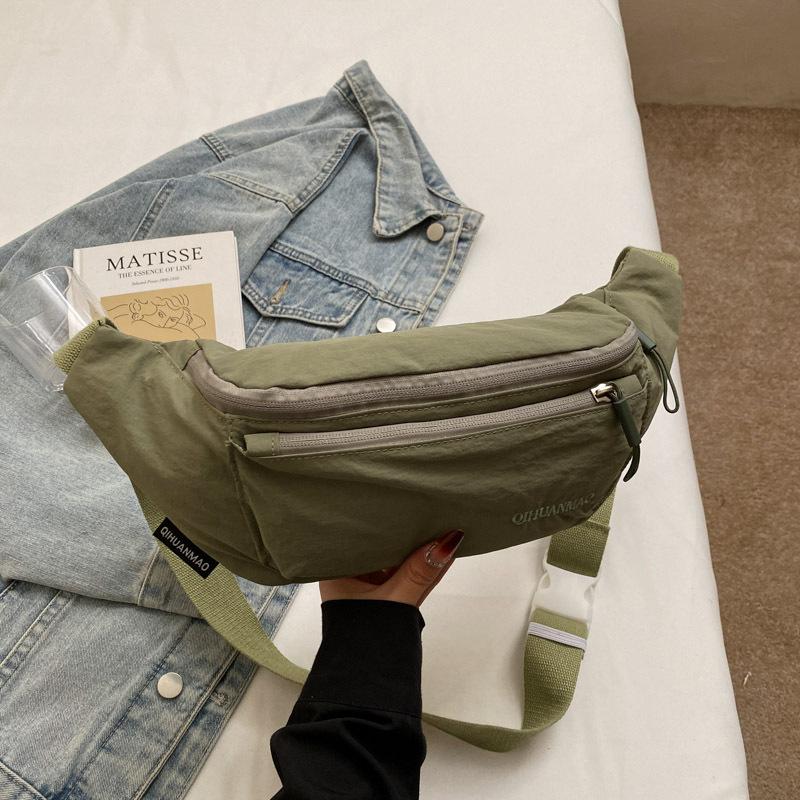 Fashion Trend Casual Simple Dumpling Bag 2025 Spring New Foreign Style Niche Design Women's Shoulder Messenger Bag