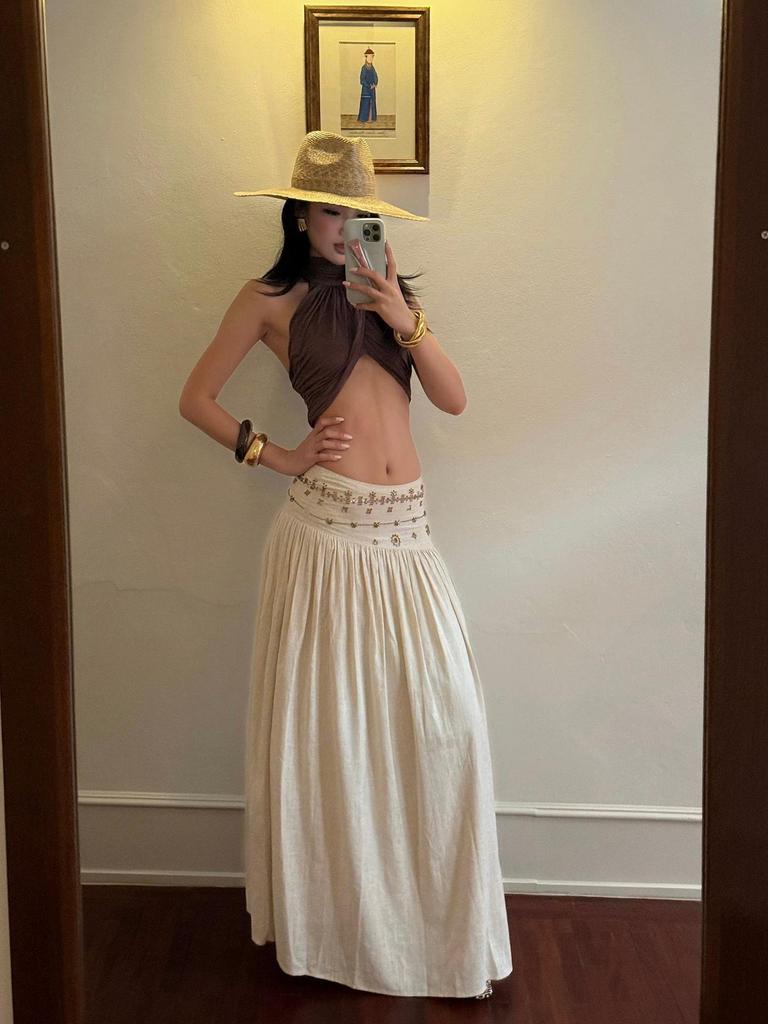 Rovente Women's Retro A-line Low-waist Long Skirt In White – Spring Holiday Style