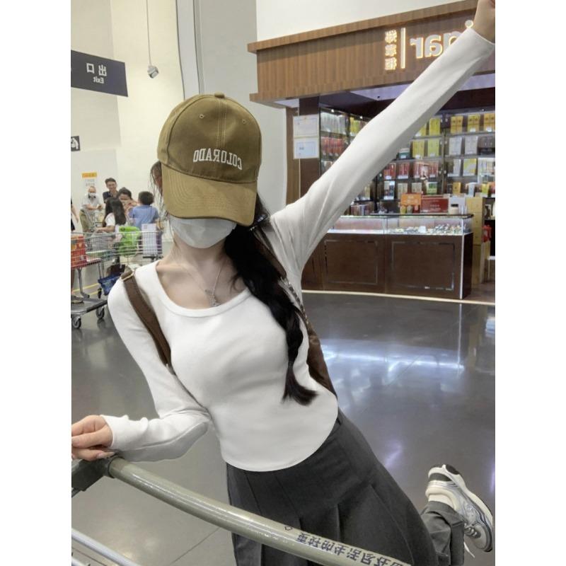 Thickened White Square Collar Bottoming Shirt for Women with Slim German Velvet T-shirt for Women with Long Sleeves for Women with Super Figure