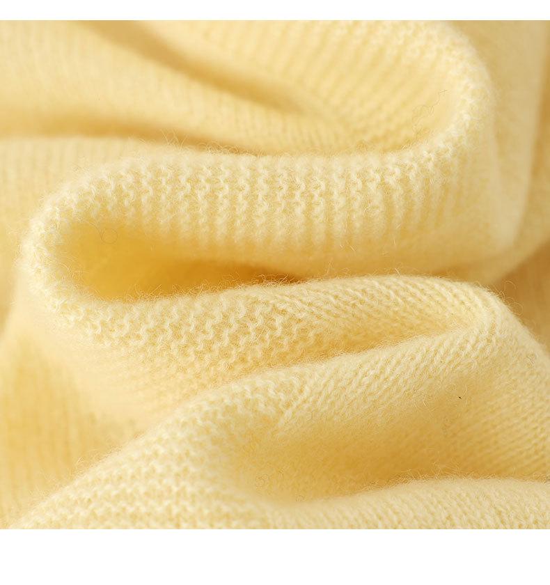 Women's V-Neck Loose-Fit Pure Cashmere Knitwear - Short Sleeve, 100% Goat Cashmere Pullover for Spring and Autumn.